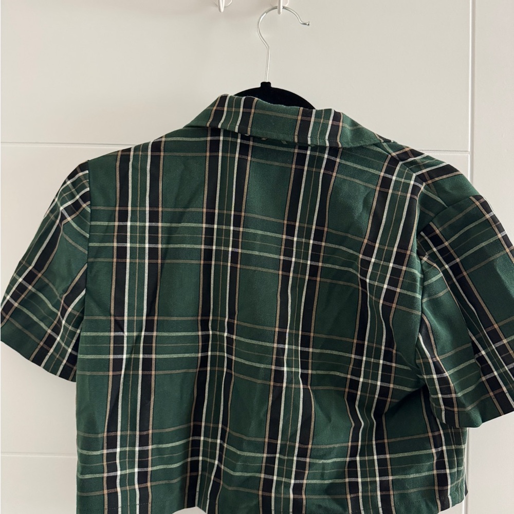 Aritzia Sunday Best Forest Green Plaid Cropped Shirt Size S - Picture 2 of 6